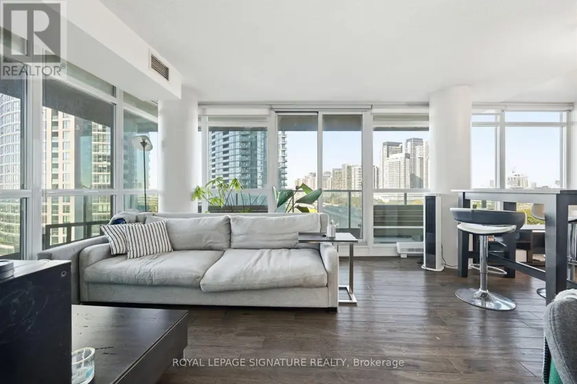 Apartment at 1359 - 209 FORT YORK BOULEVARD, Toronto