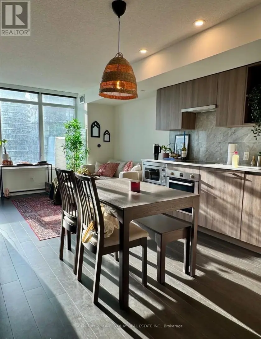 Apartment at 1915 - 19 BATHURST STREET, Toronto