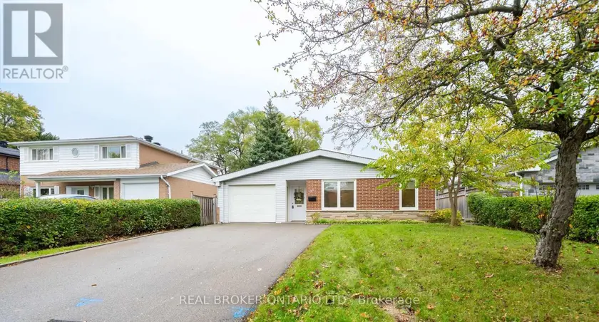 Detached at 53 KINGSLAKE ROAD, Toronto