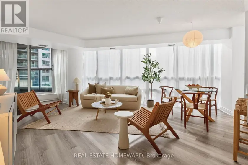Apartment at 311 - 30 GRAND TRUNK CRESCENT, Toronto