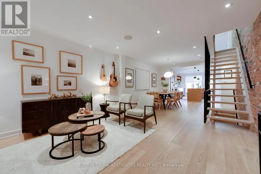 Semi-Detached/Link at 101 WINNETT AVENUE, Toronto