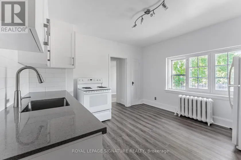 Detached at 2A - 388 PALMERSTON BOULEVARD, Toronto