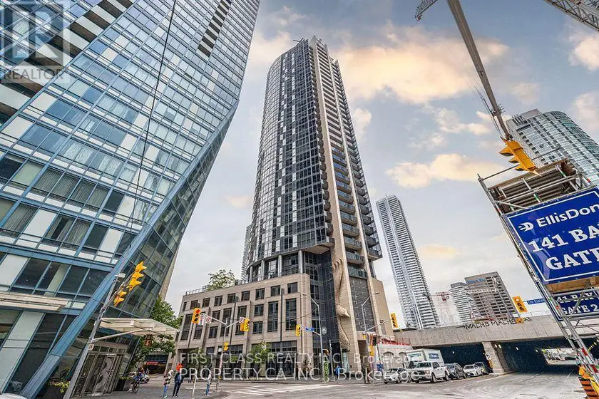 Apartment at 906 - 1 THE ESPLANADE, Toronto