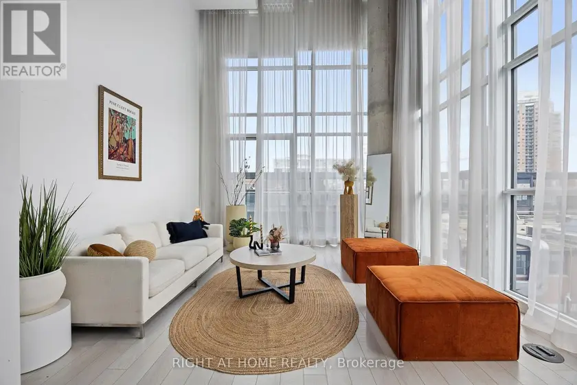 Apartment at 426 - 5 HANNA AVENUE, Toronto