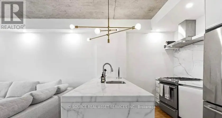 Apartment at 526 - 75 PORTLAND STREET, Toronto