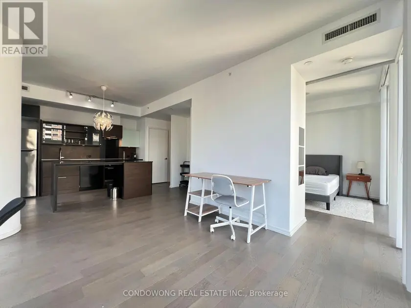 Apartment at 908 - 75 ST NICHOLAS STREET, Toronto