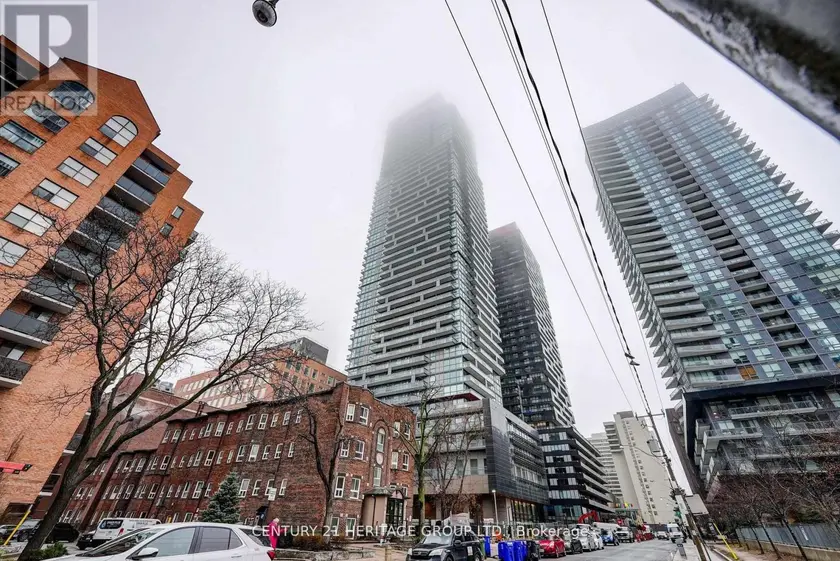 Apartment at 4108 - 39 ROEHAMPTON AVENUE, Toronto
