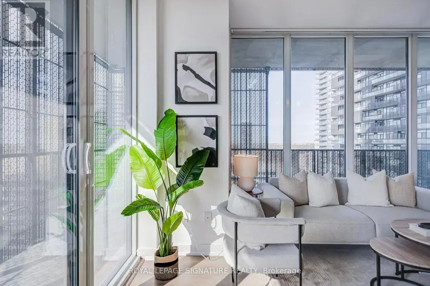 Apartment at 1705 - 8 EGLINTON AVENUE E, Toronto