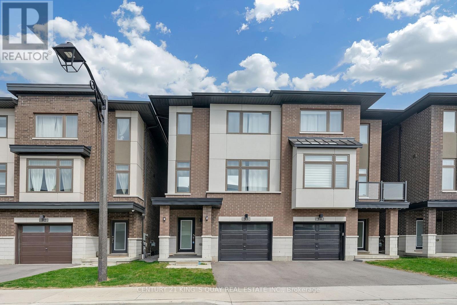 Semi-Detached/Link at 33 - 250 FINCH AVENUE, Pickering (Rouge Park)