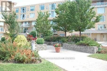 Apartment at 504 - 452 SCARBOROUGH GLF CLUB ROAD, Toronto (Woburn)