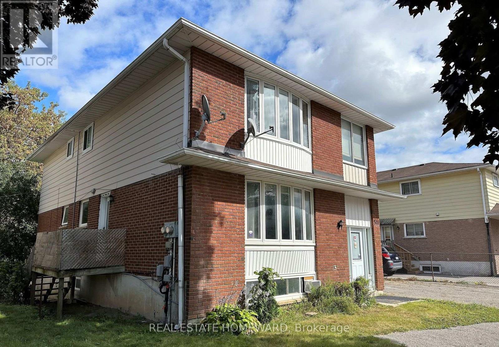 Multiplex at MAIN - 511 HARRIS COURT, Whitby (Downtown Whitby)