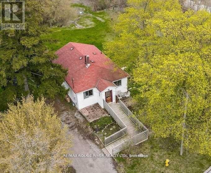 Detached at 1725 SPRUCE HILL ROAD, Pickering (Dunbarton)