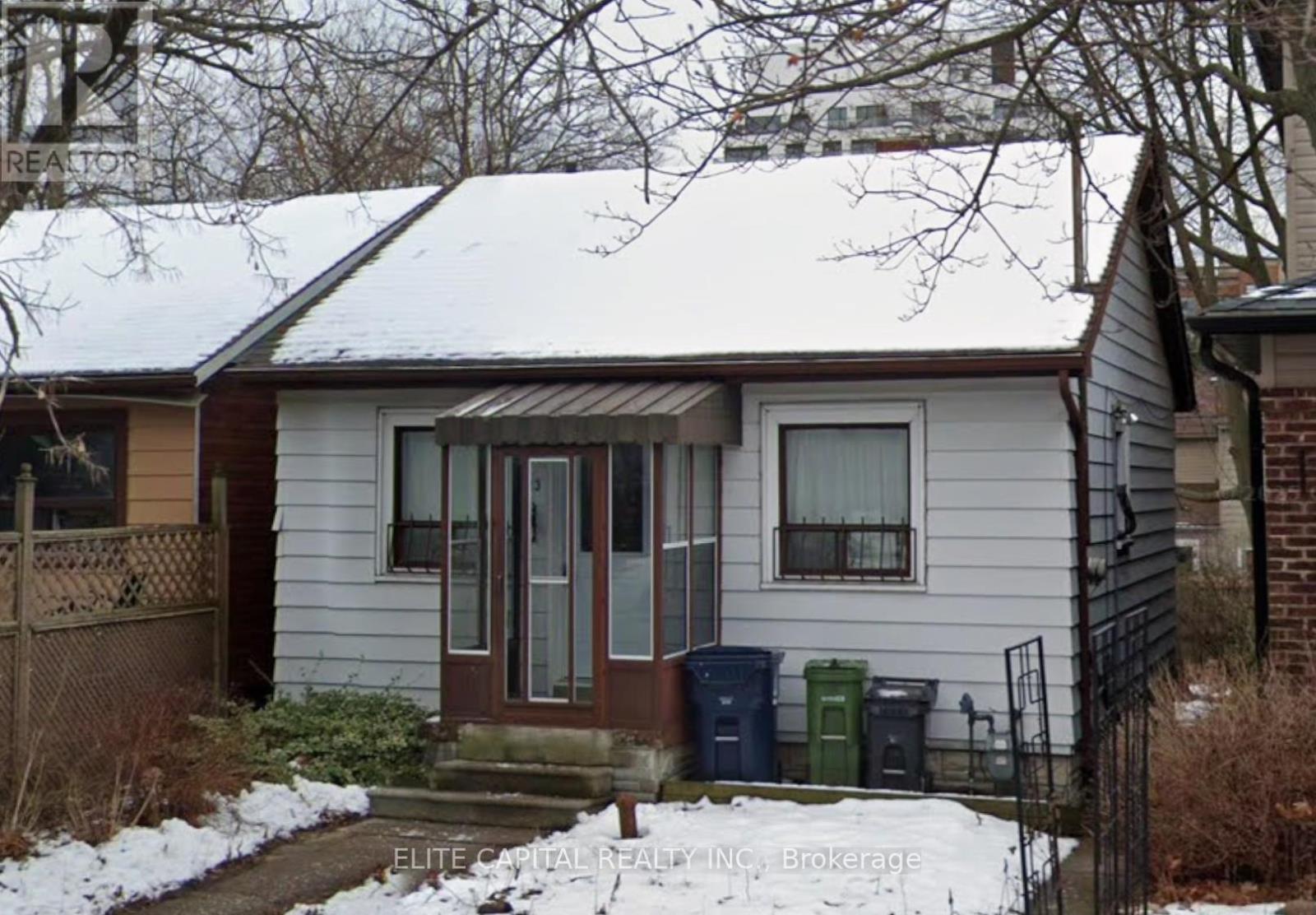 Detached at 23 BEACHDALE AVENUE, Toronto (Birchcliffe-Cliffside)