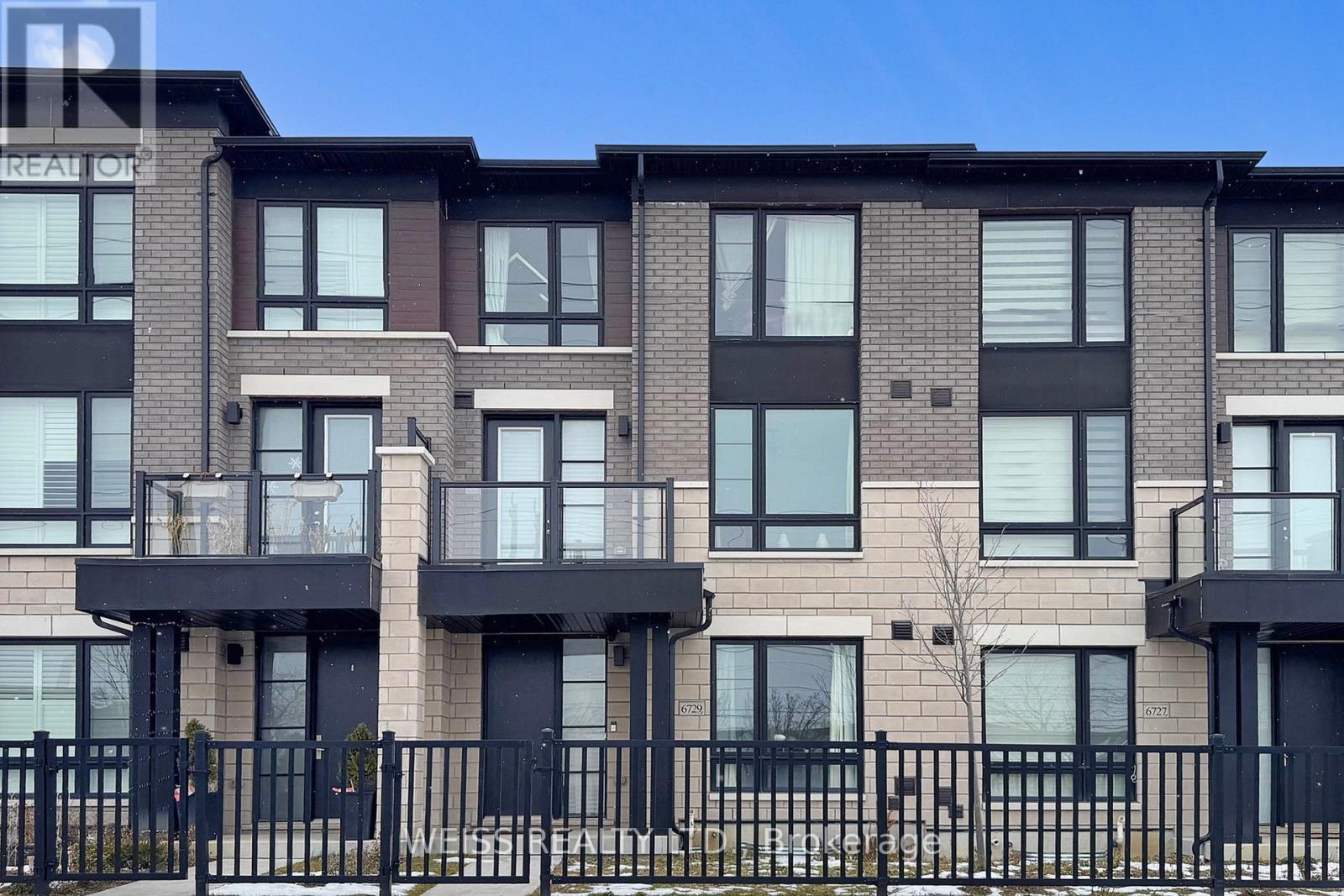 Townhouse at 6729 THICKSON ROAD N, Whitby (Brooklin)