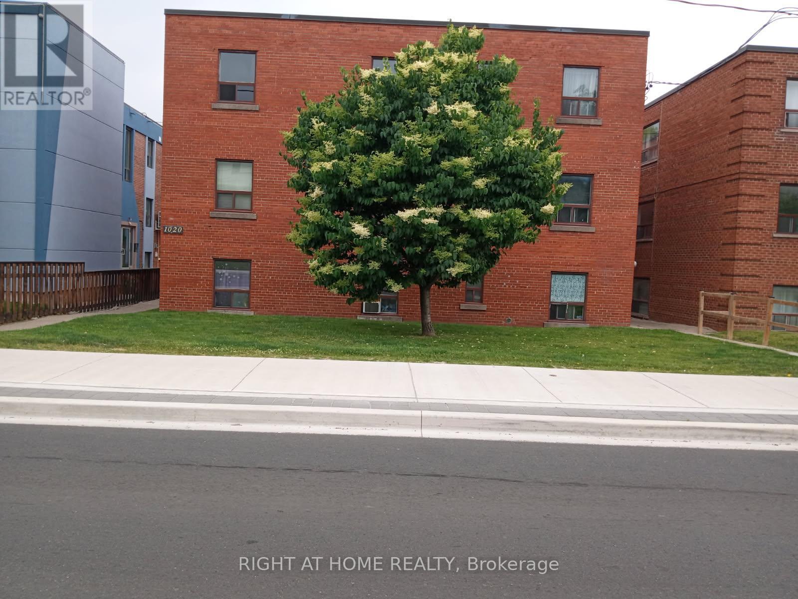 Multiplex at 1020 O'CONNOR DRIVE, Toronto (O'Connor-Parkview)