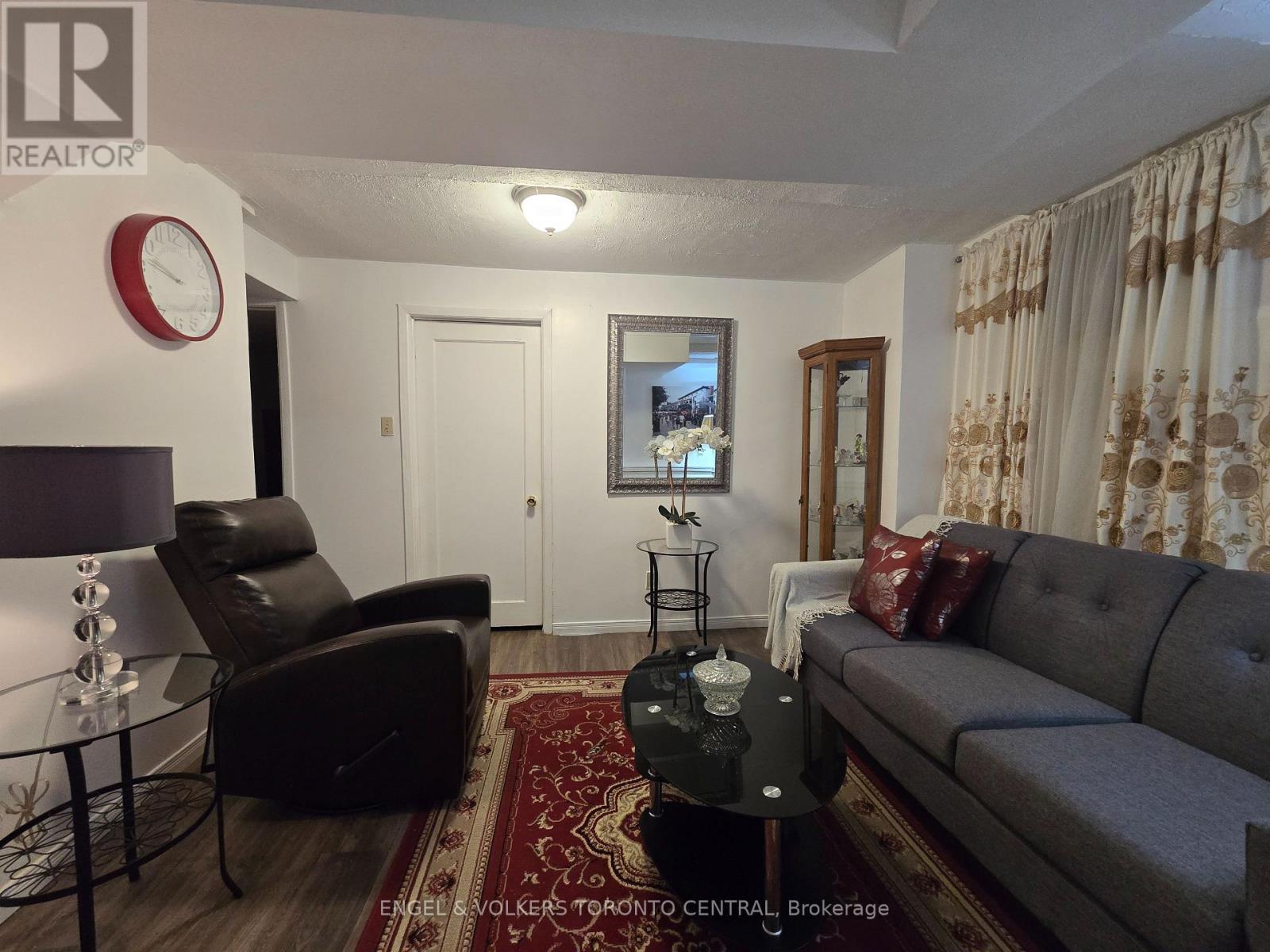 Semi-Detached/Link at BSMT - 9 SHADEMASTER COURT, Toronto (Malvern)