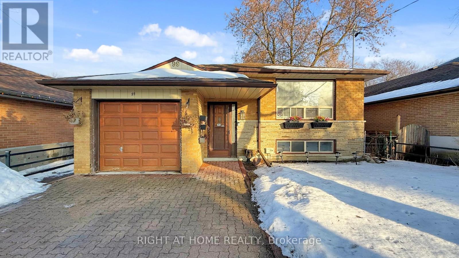 Detached at 99 POPLAR ROAD, Toronto (West Hill)