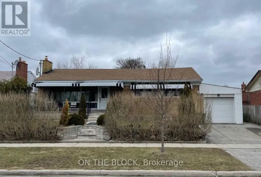Detached at 6 LAXFORD AVENUE, Toronto (Wexford-Maryvale)