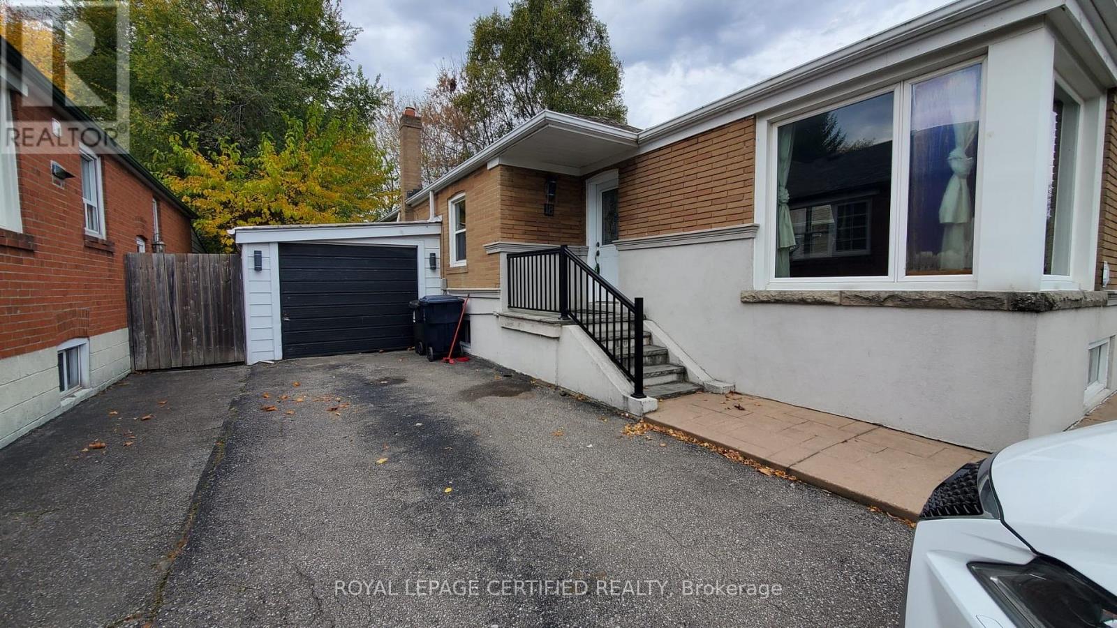 Detached at 18 MAYWOOD PARK, Toronto (Kennedy Park)