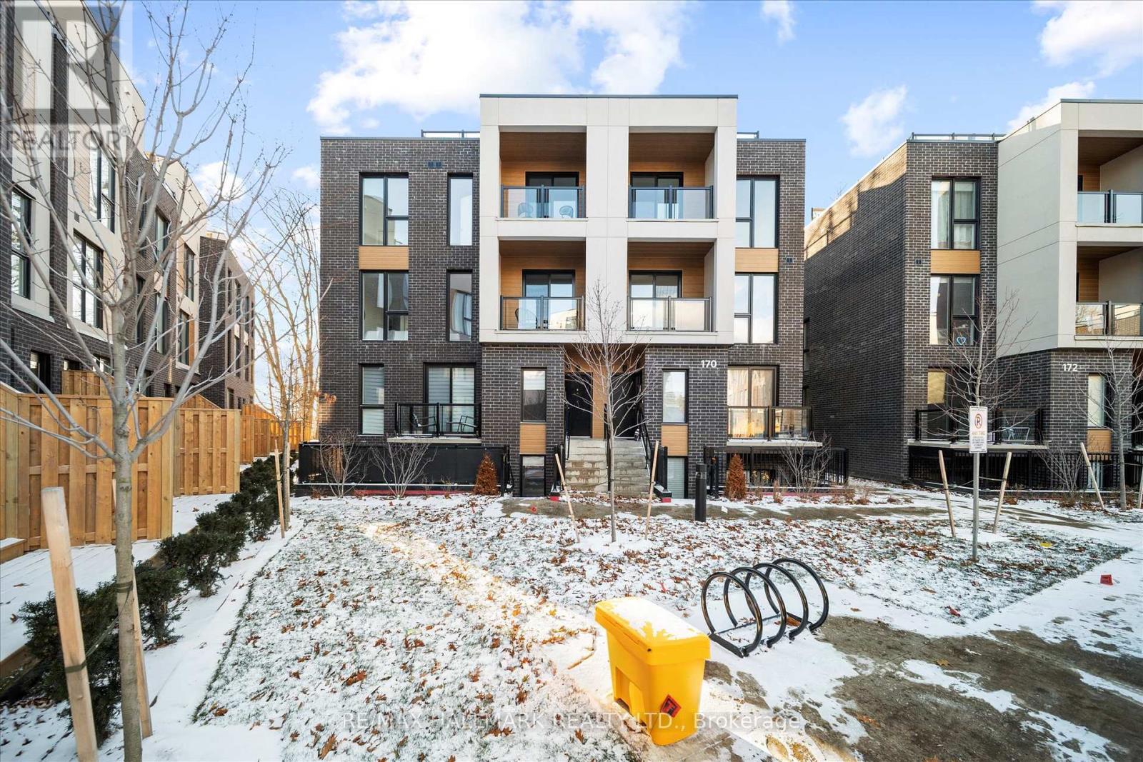 Townhouse at 3 - 170 CLONMORE AVENUE, Toronto (Birchcliffe-Cliffside)