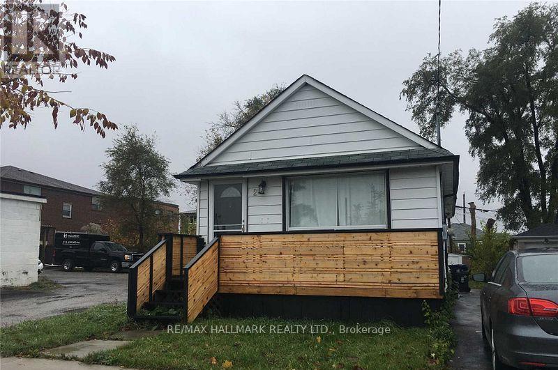 Detached at 2 MARSH ROAD, Toronto (Clairlea-Birchmount)