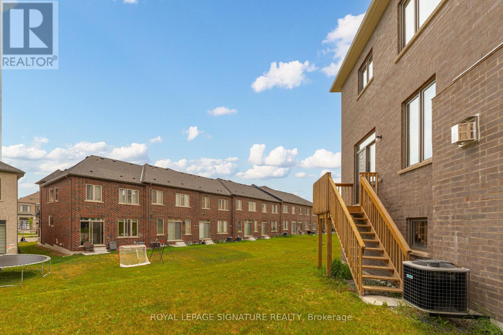 Detached at 1231 PLYMOUTH DR. DRIVE, Oshawa