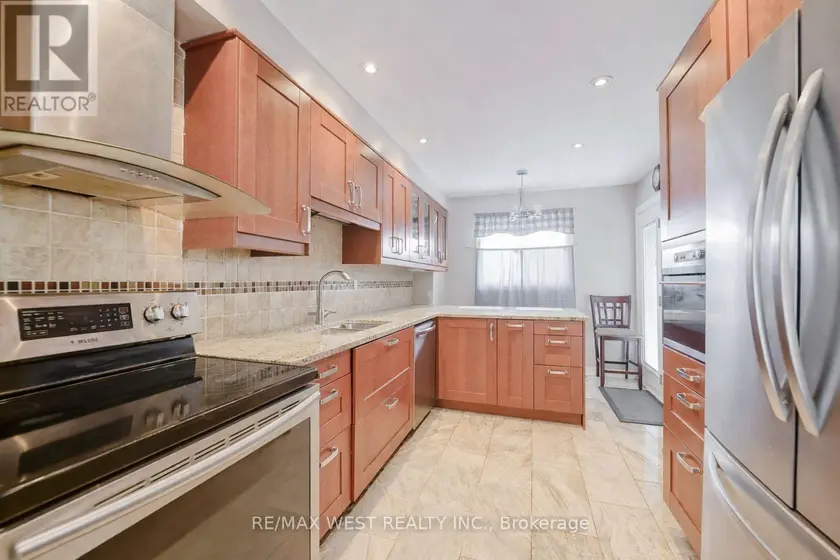 Townhouse at 114 COURTLANDS DRIVE, Toronto