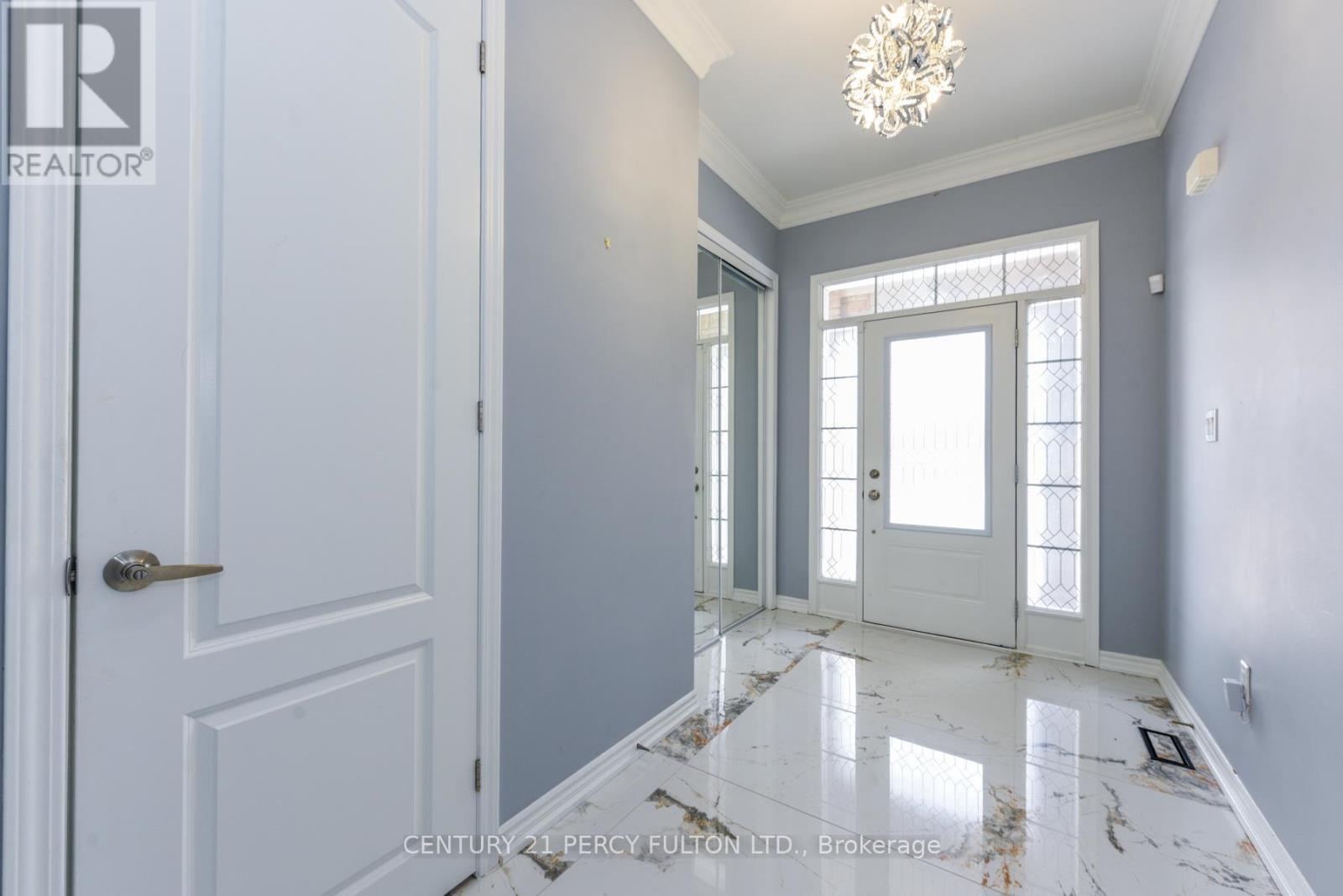 Detached at MAIN & 2ND - 1040 FOXTAIL CRESCENT, Pickering