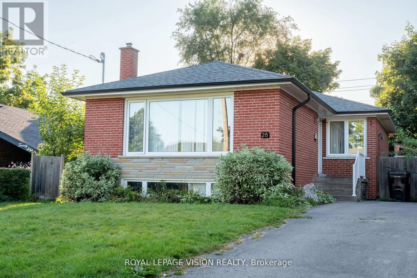 Detached at 28 JEFFTON CRESCENT, Toronto (Woburn)