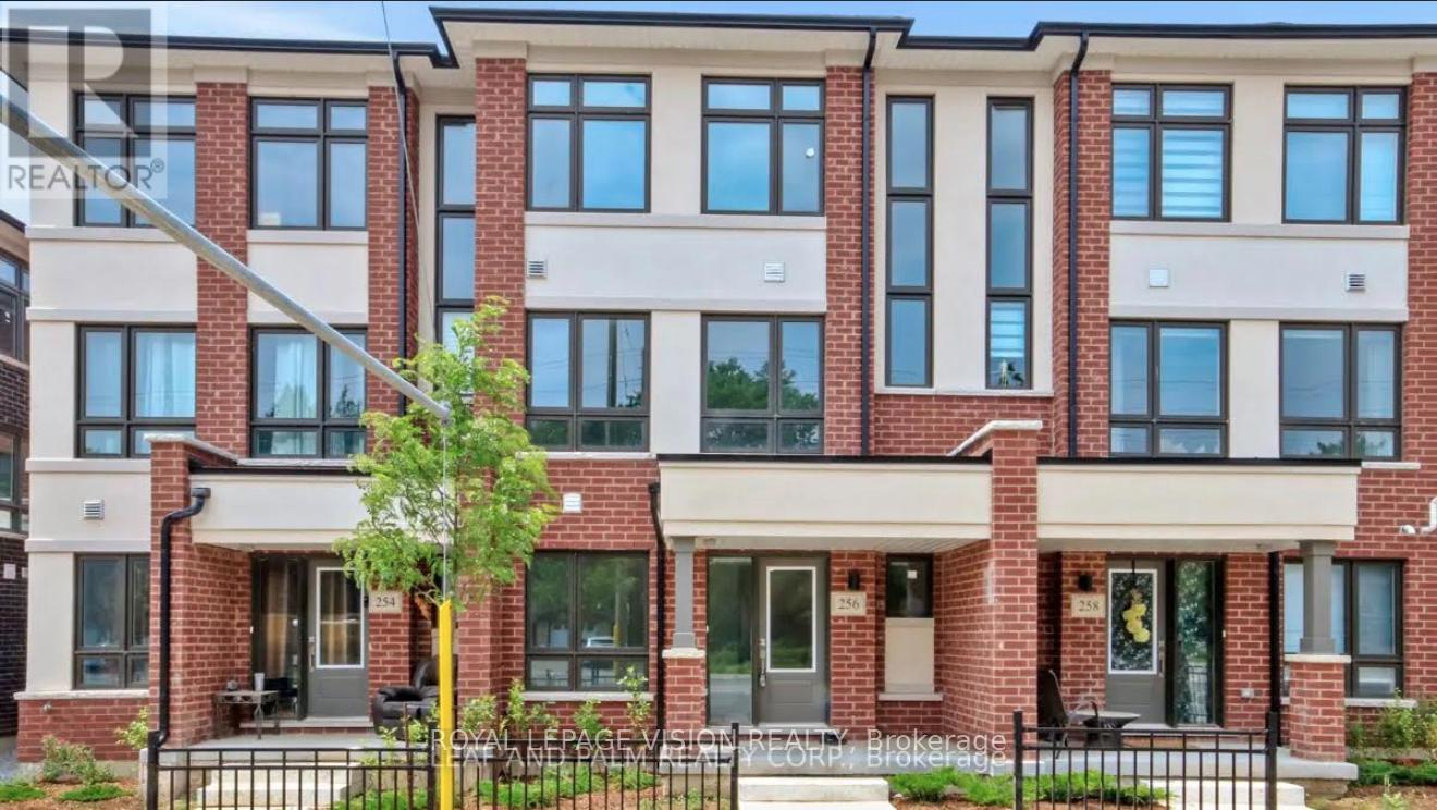 Townhouse at 256 - 256 TOWNLINE ROAD N, Oshawa (Eastdale)