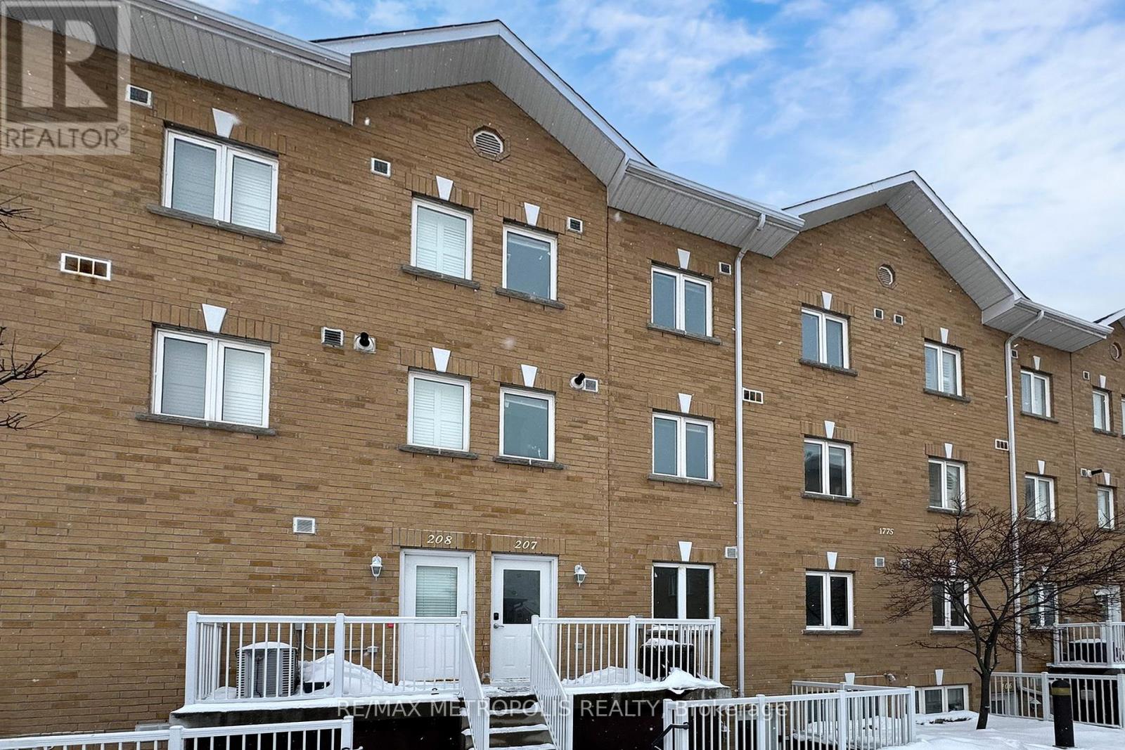 Townhouse at 207 - 1775 MARKHAM ROAD, Toronto (Malvern)