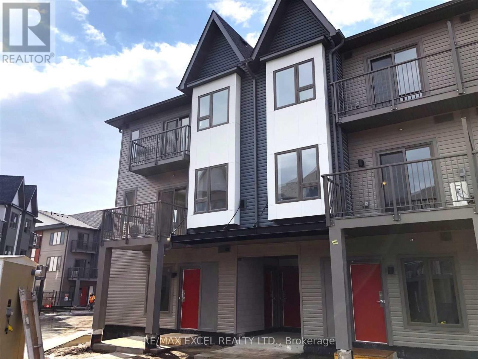 Townhouse at 304 - 2635 WILLIAM JACKSON DRIVE, Pickering (Duffin Heights)