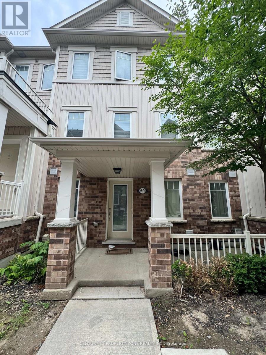 Townhouse at 69 - 2500 HILLRISE COURT, Oshawa (Windfields)