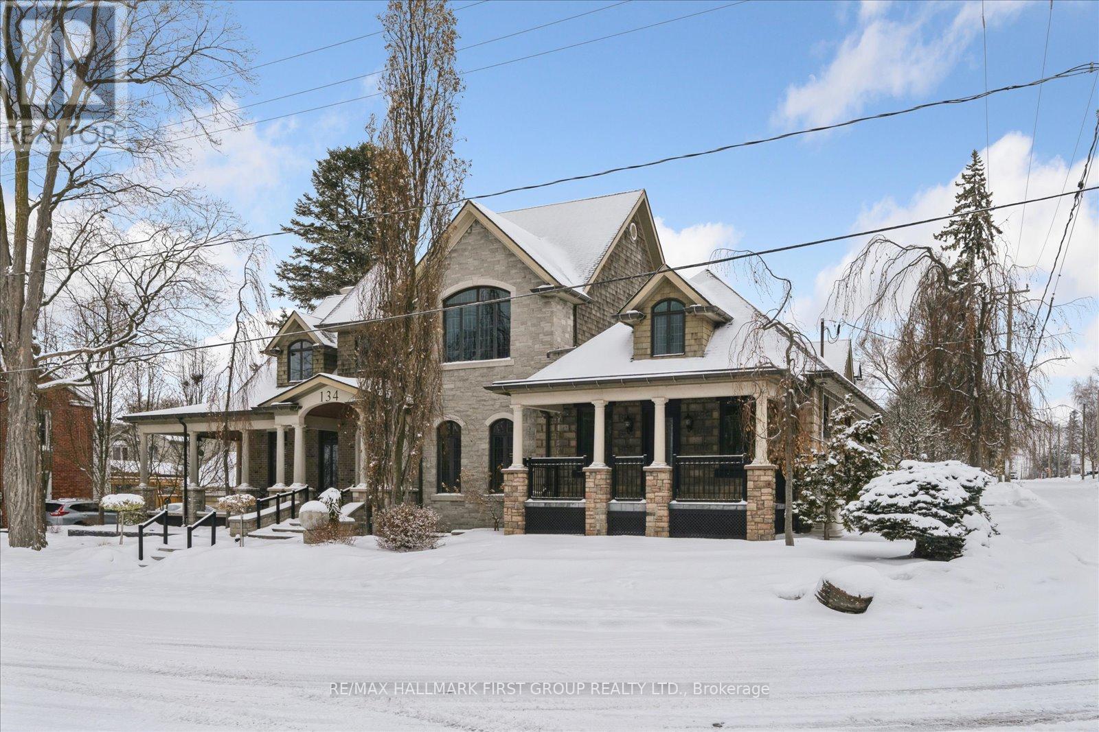 Detached at 134 FRONT STREET E, Whitby (Port Whitby)