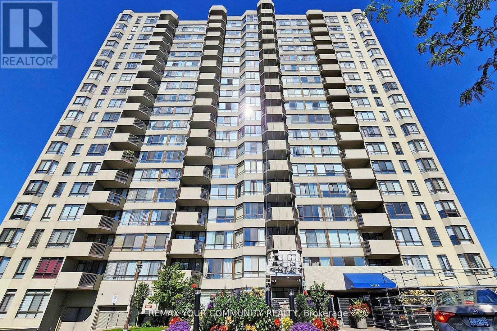Apartment at 910 - 275 BAMBURGH CIRCLE, Toronto (Steeles)