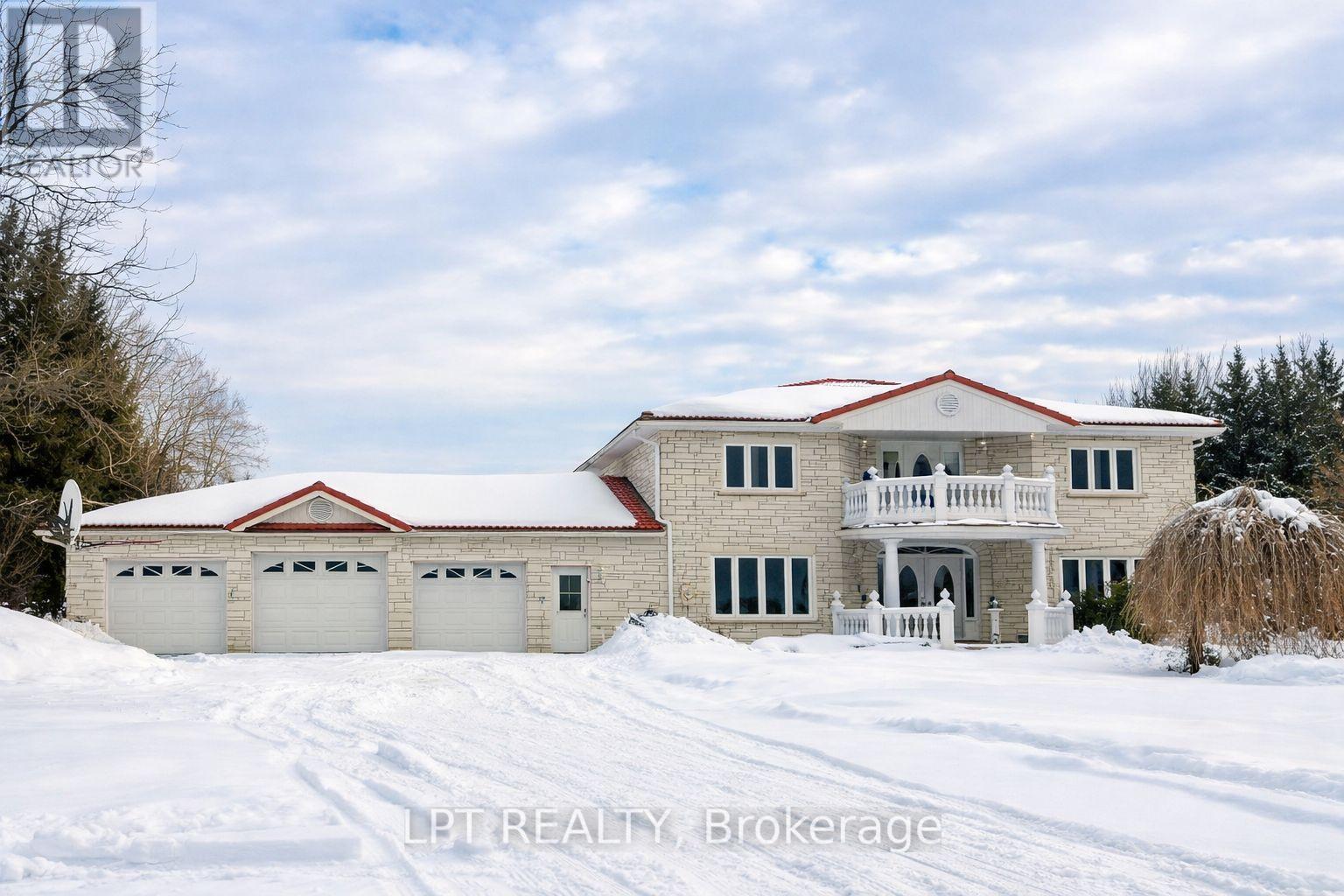 Detached at 5575 HALLS ROAD, Whitby