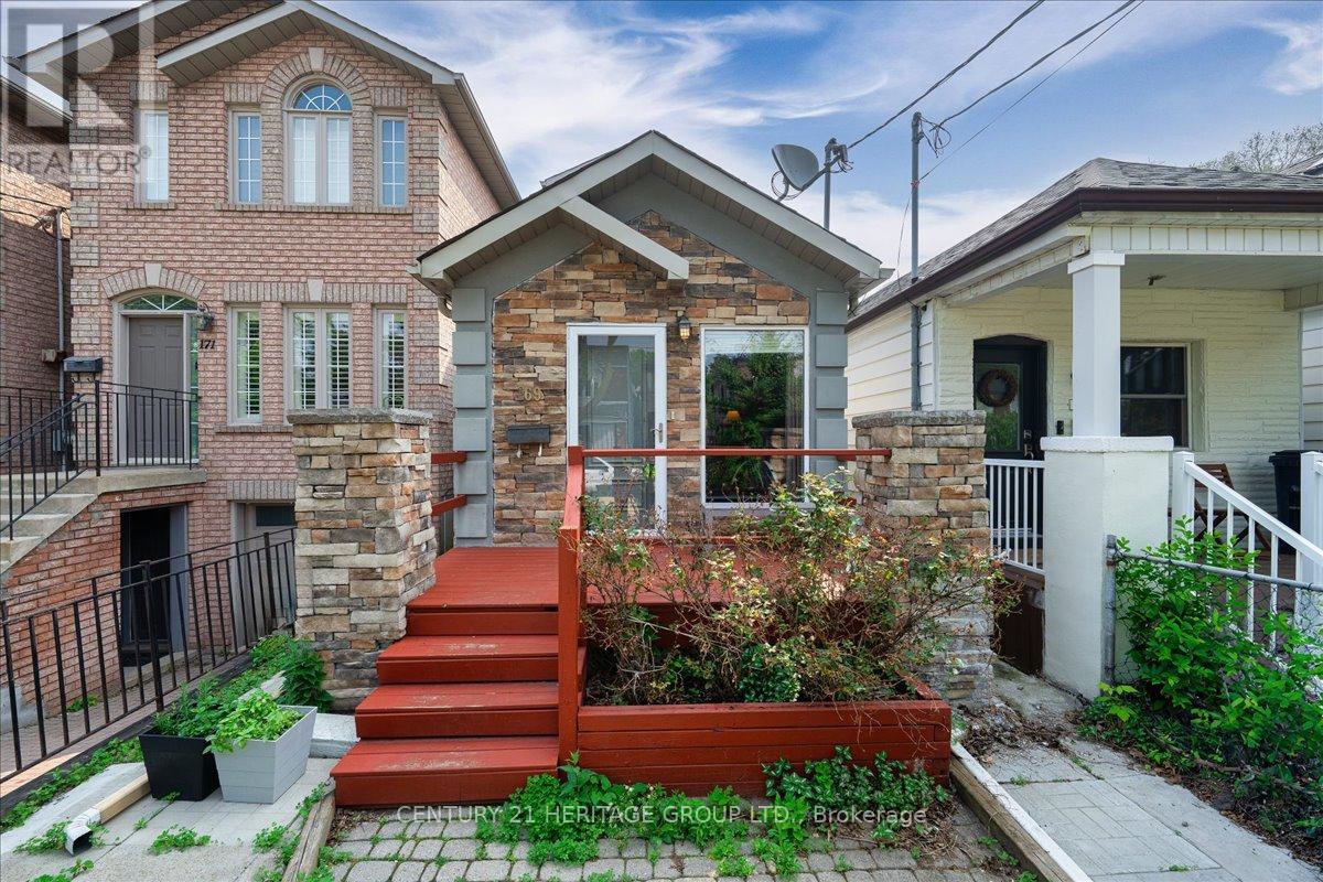 Detached at 169 KING EDWARD AVENUE, Toronto (Woodbine-Lumsden)