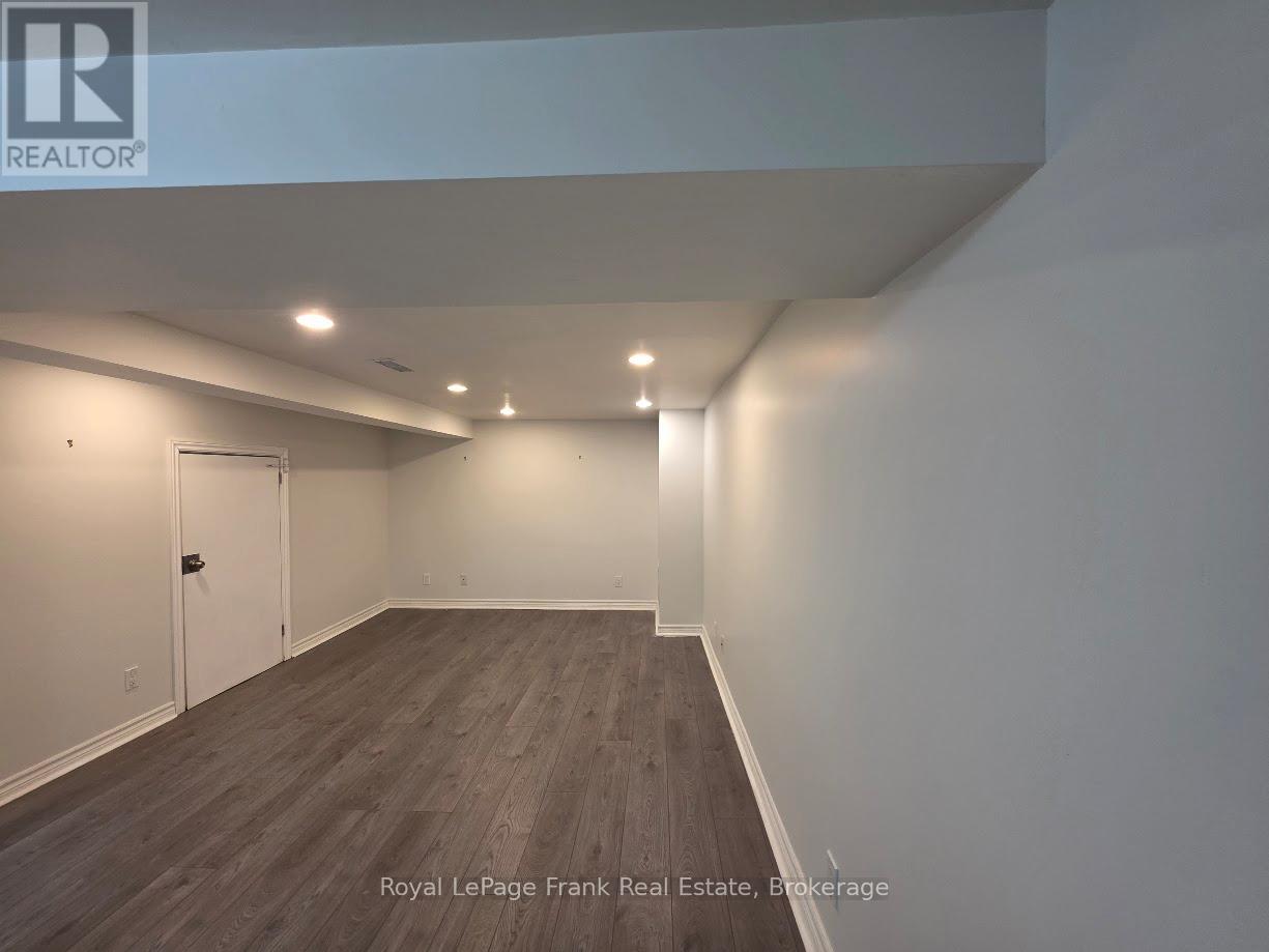Semi-Detached/Link at 44 BILLINGSGATE CRESCENT, Ajax (South East)