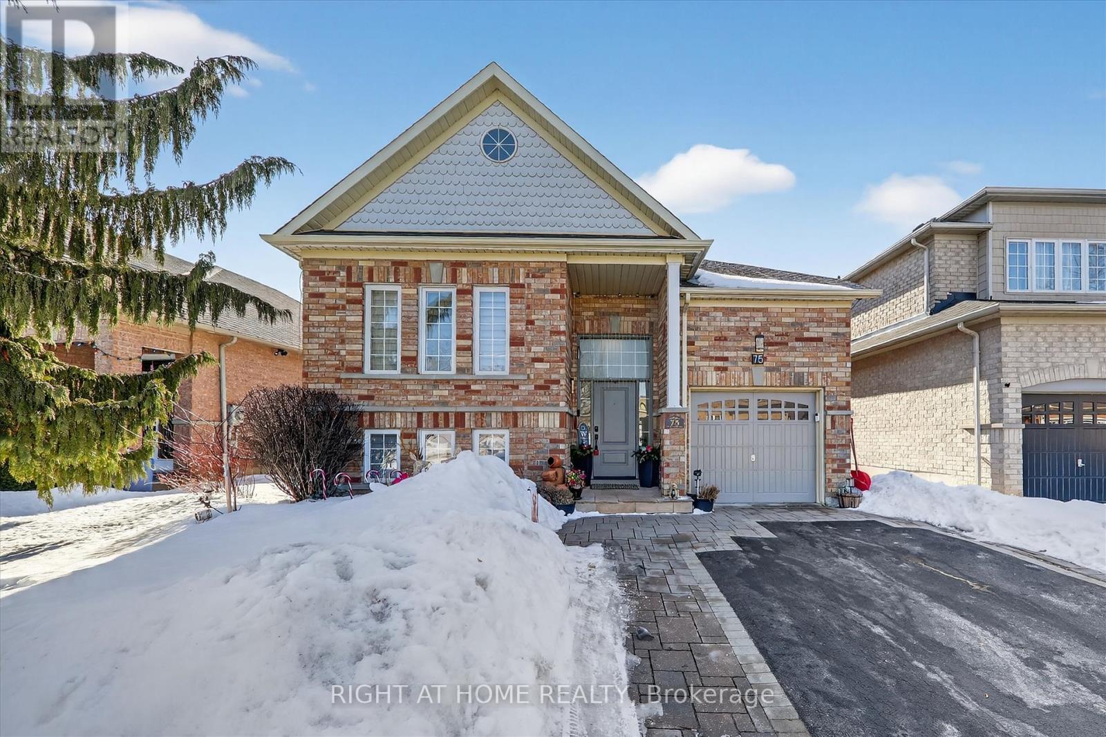 Detached at 75 FENCEROW DRIVE, Whitby (Rolling Acres)