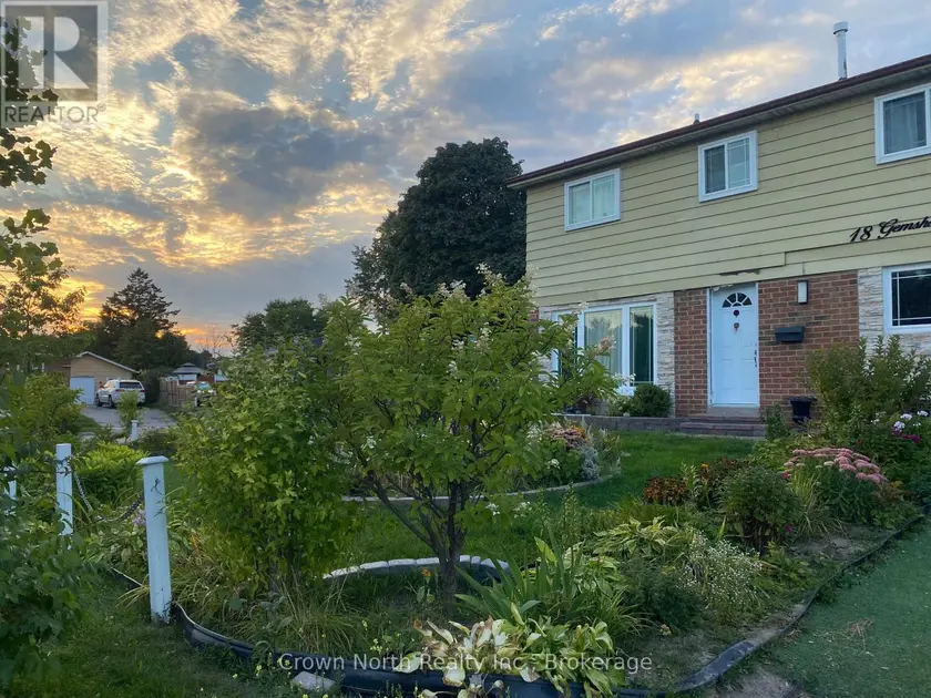 Detached at 18 GEMSHAW CRESCENT, Toronto