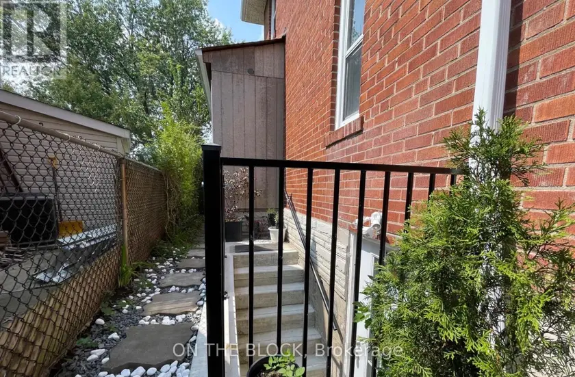Detached at 78 TEDFORD DRIVE, Toronto