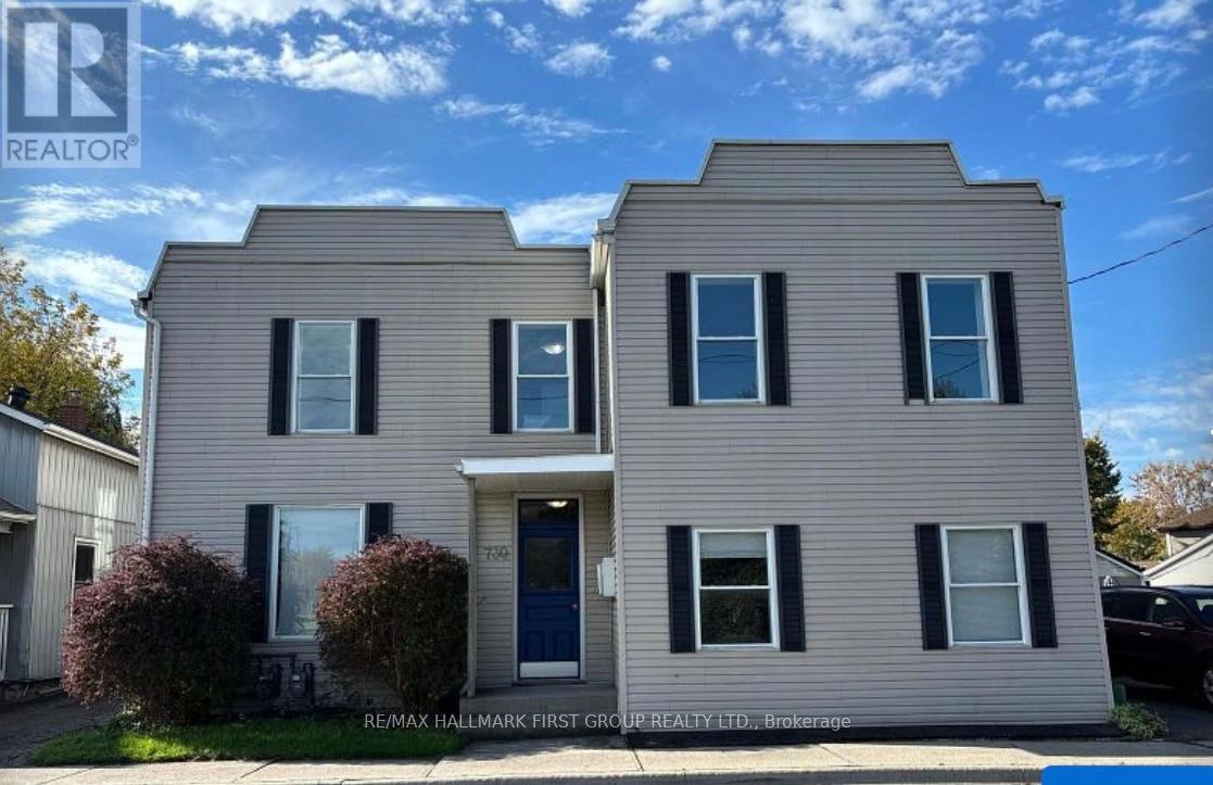 Multiplex at 4 - 730 SIMCOE STREET S, Oshawa (Lakeview)