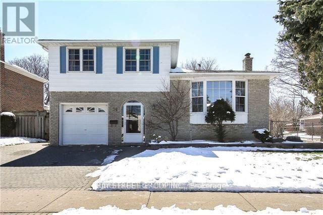 Detached at BSMT - 26 DEEPDALE DRIVE, Toronto (Agincourt North)