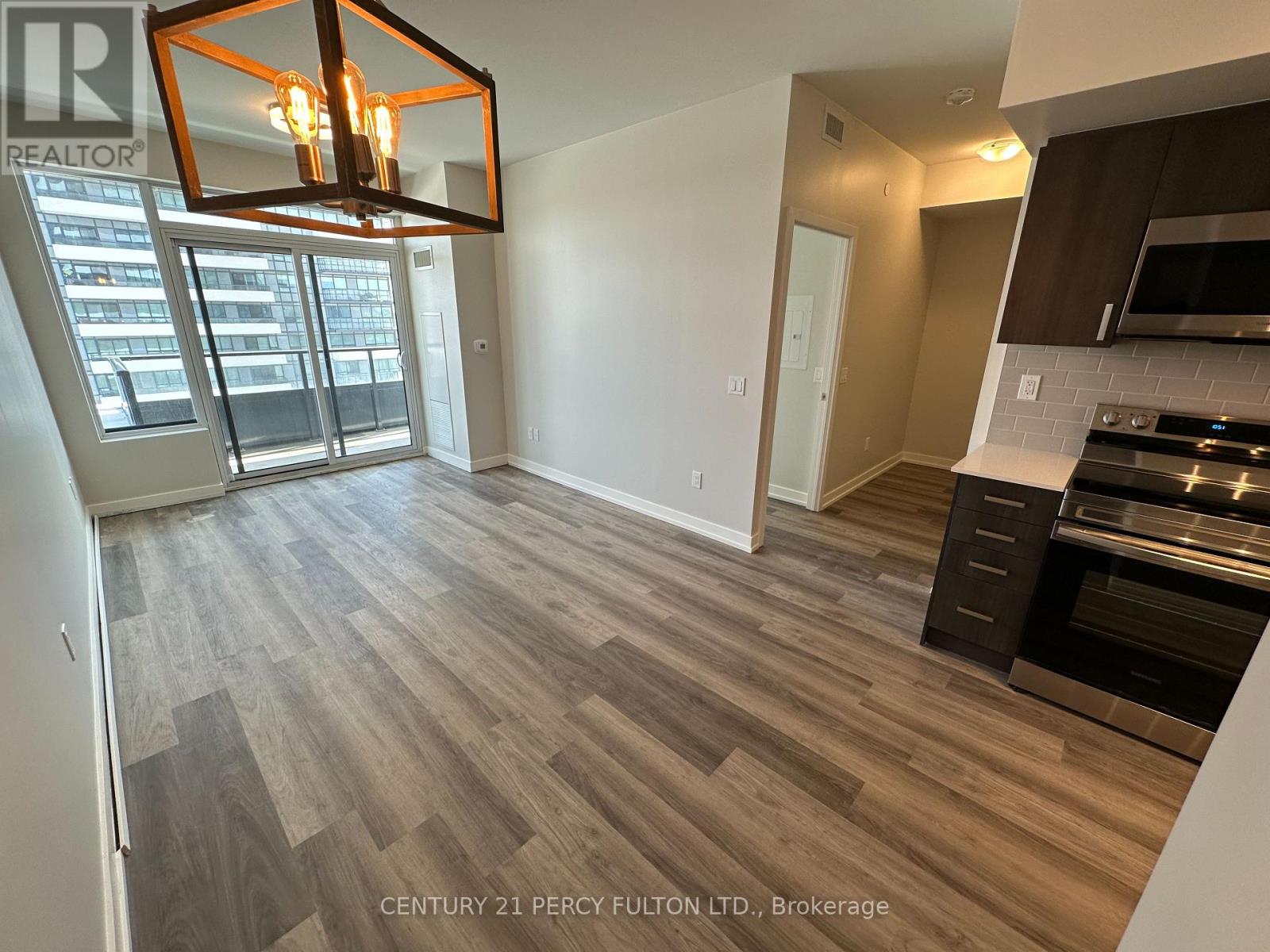Apartment at 1706 - 1435 CELEBRATION DRIVE, Pickering (Bay Ridges)