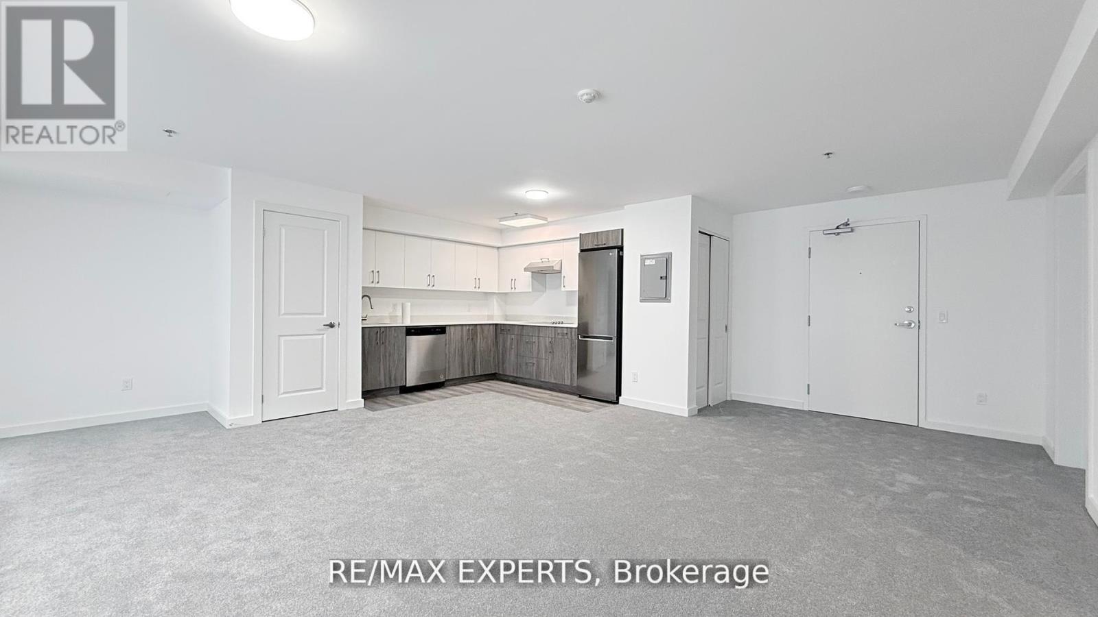 Apartment at 302 - 45 CONNAUGHT AVENUE, Toronto (Greenwood-Coxwell)
