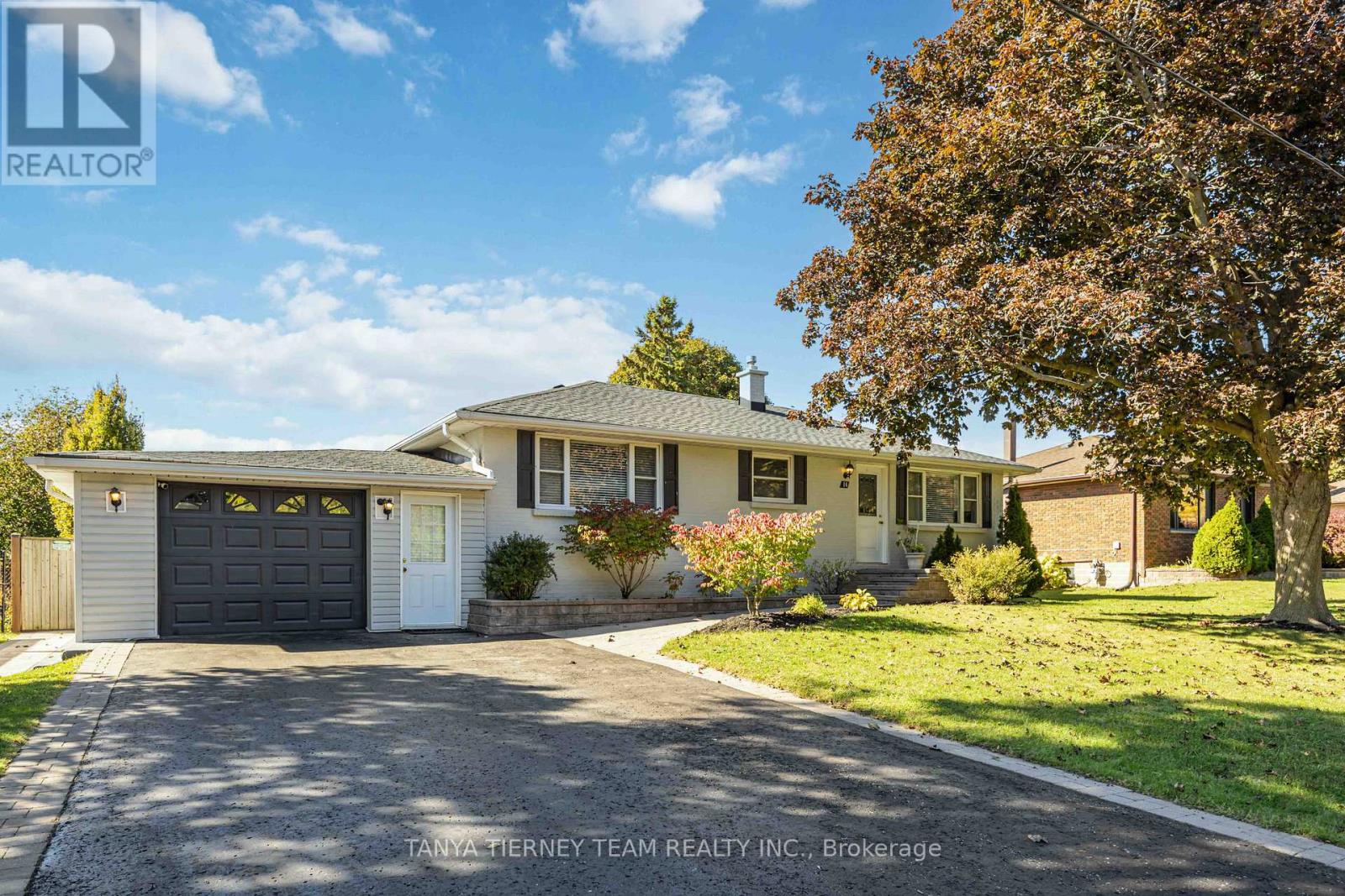 Detached at 14 FERGUSON AVENUE, Whitby (Brooklin)