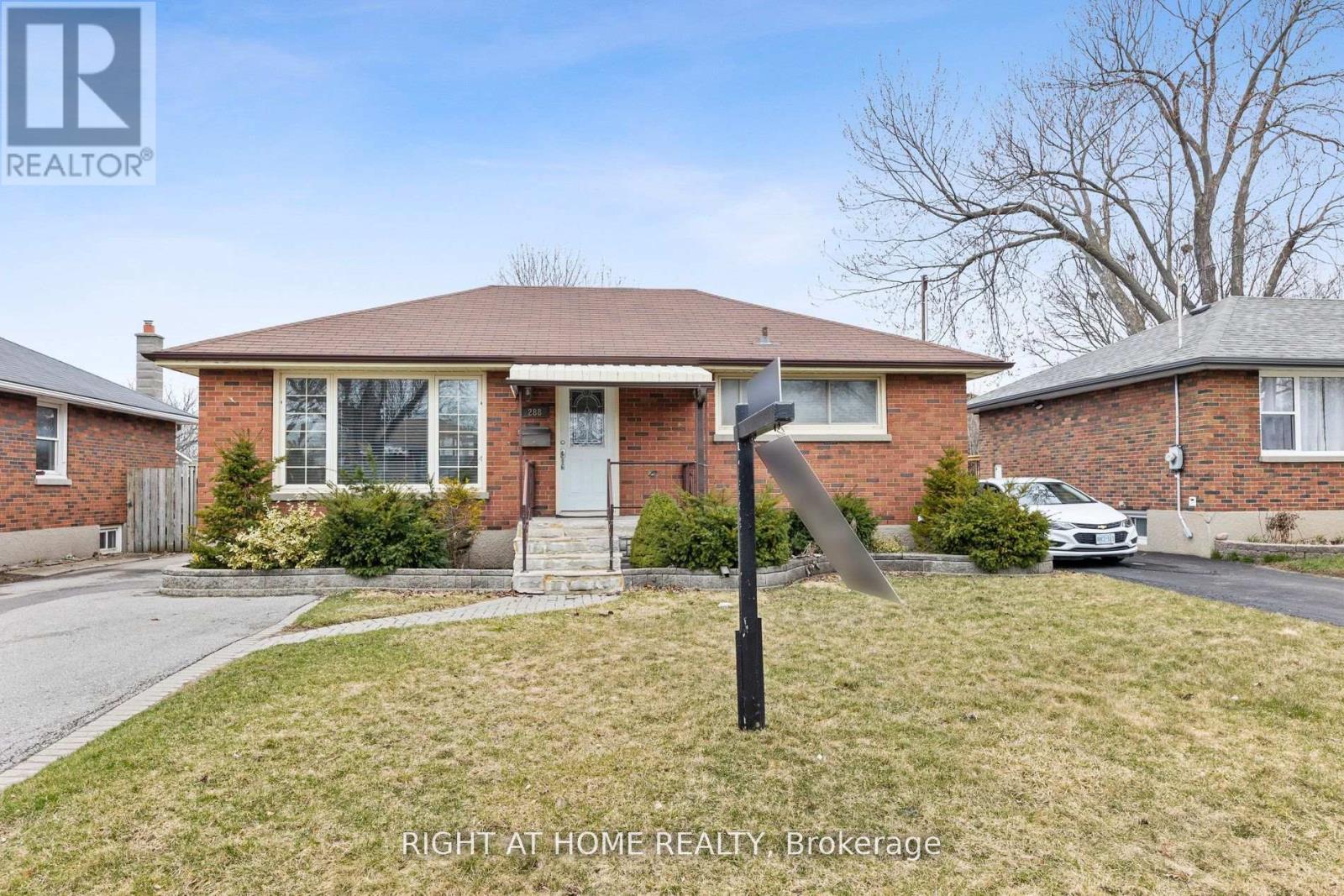 Detached at 288 BALDWIN STREET, Oshawa (Donevan)