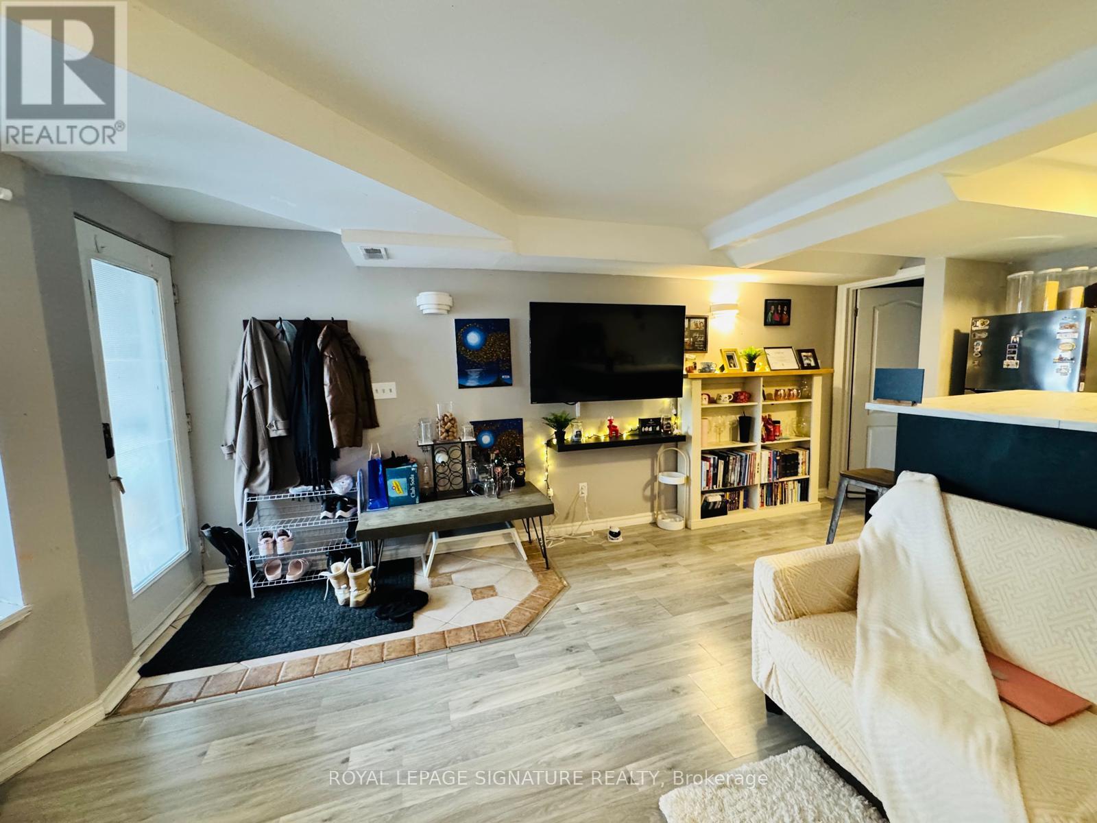 Semi-Detached/Link at LOWER - 87 LEROY AVENUE, Toronto (Danforth Village-East York)