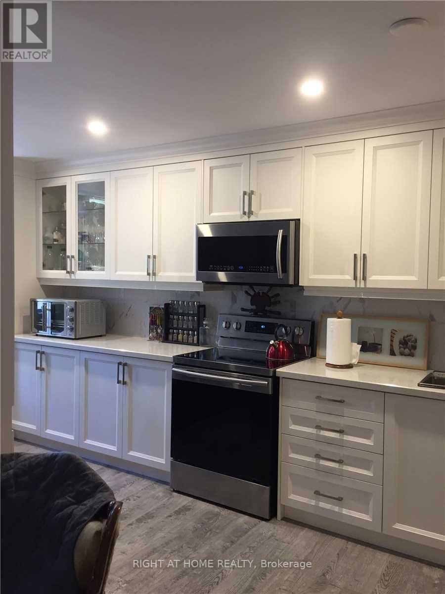 Apartment at 208 - 100 DUNDALK DRIVE, Toronto (Dorset Park)