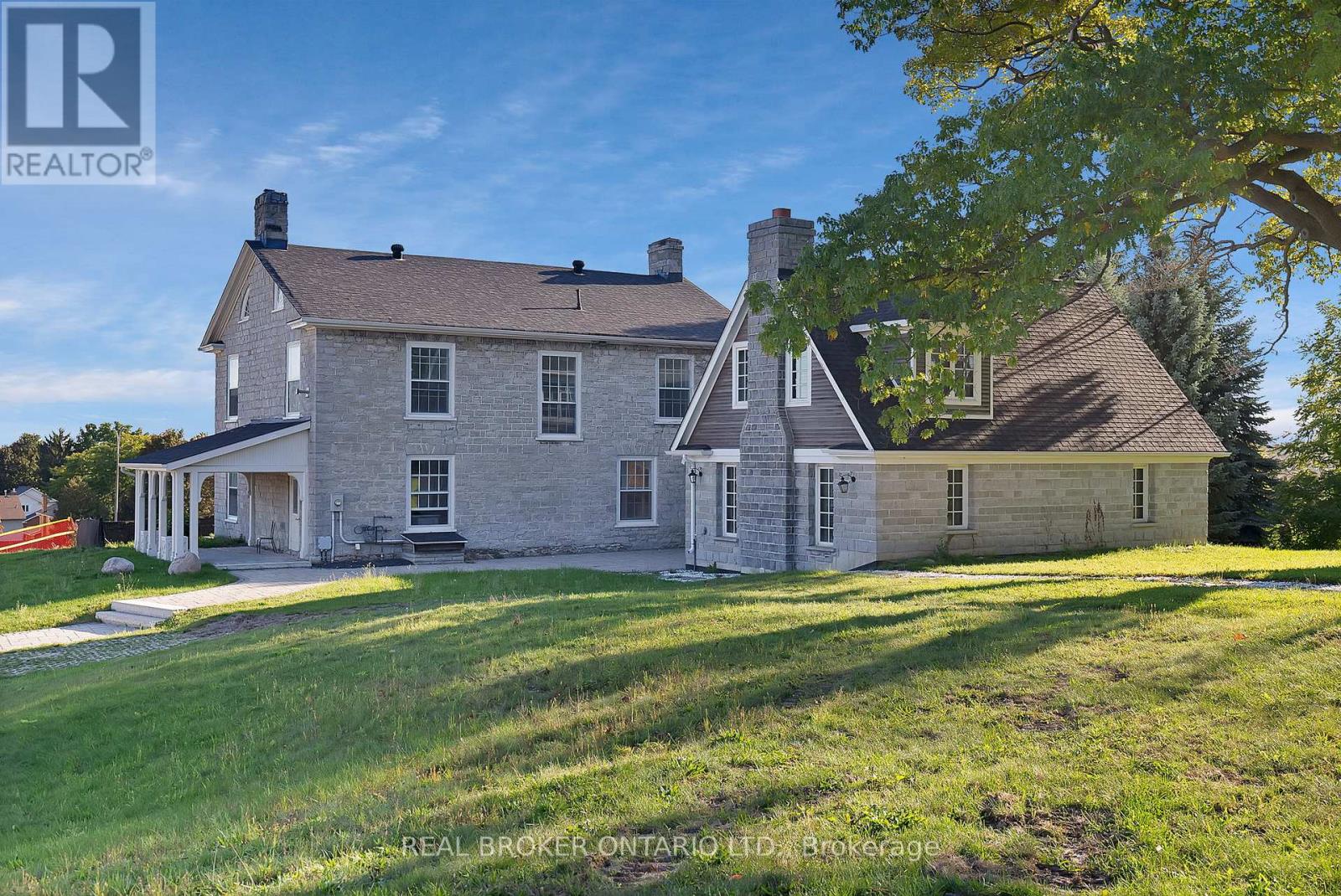 Detached at 780 GARDEN STREET, Whitby (Pringle Creek)